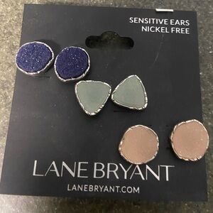 New earrings never worn